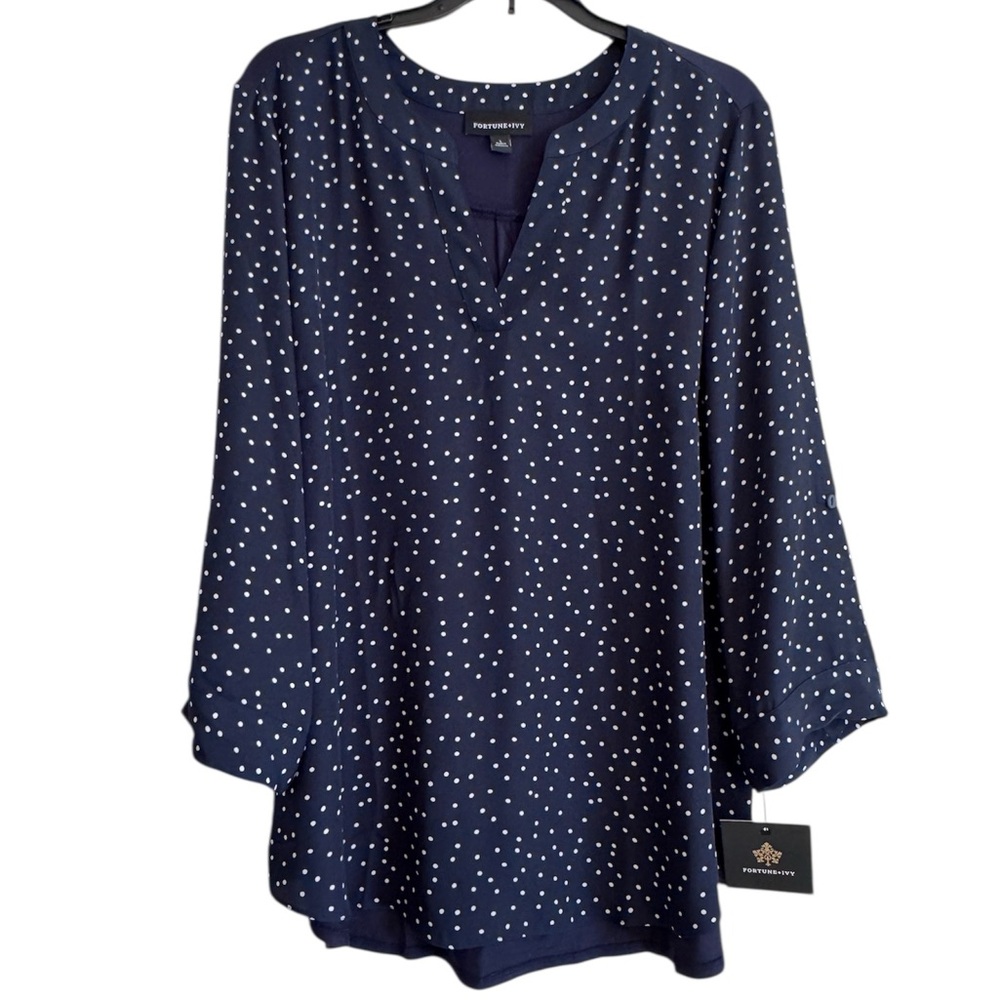 Fortune & Ivy Women’s Navy Blue and White Polka Dot V Neck Blouse